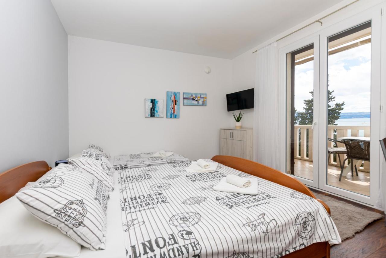 Apartments Villa White House Omiš Eksteriør billede