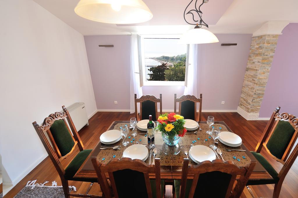 Apartments Villa White House Omiš Værelse billede