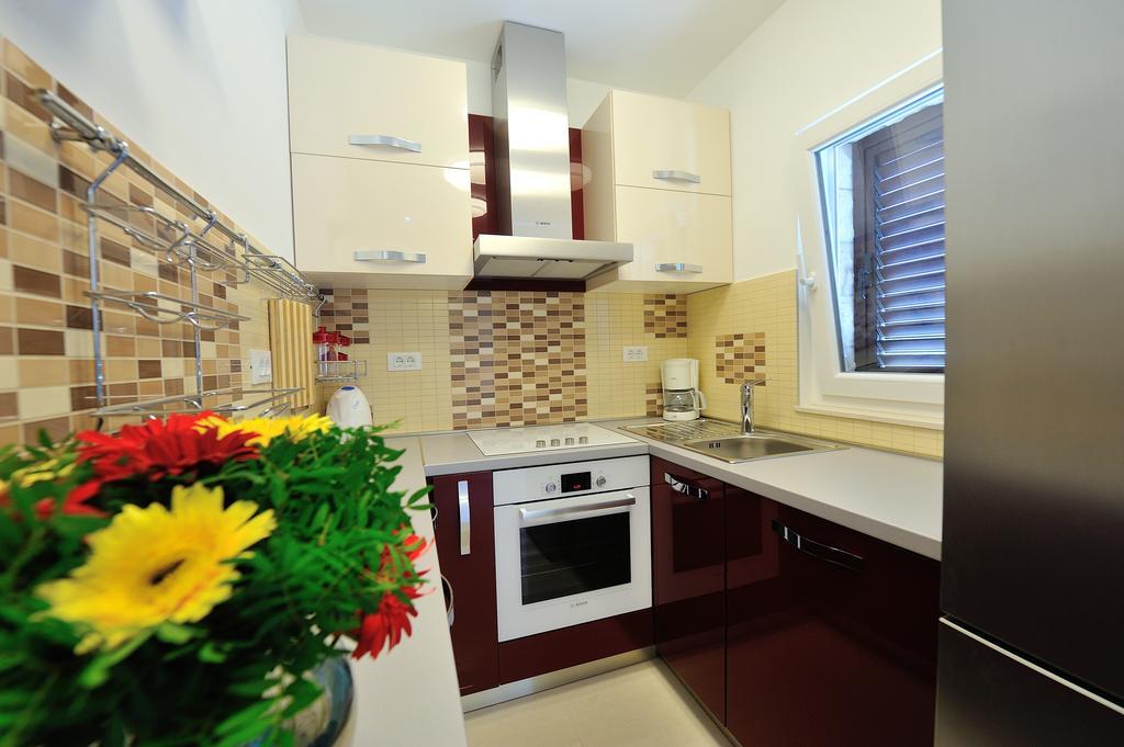 Apartments Villa White House Omiš Værelse billede